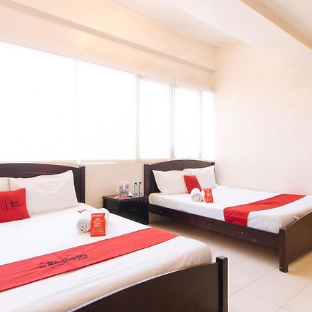 Reddoorz Plus @ E Rodriguez Corner Banawe Quezon City Extérieur photo